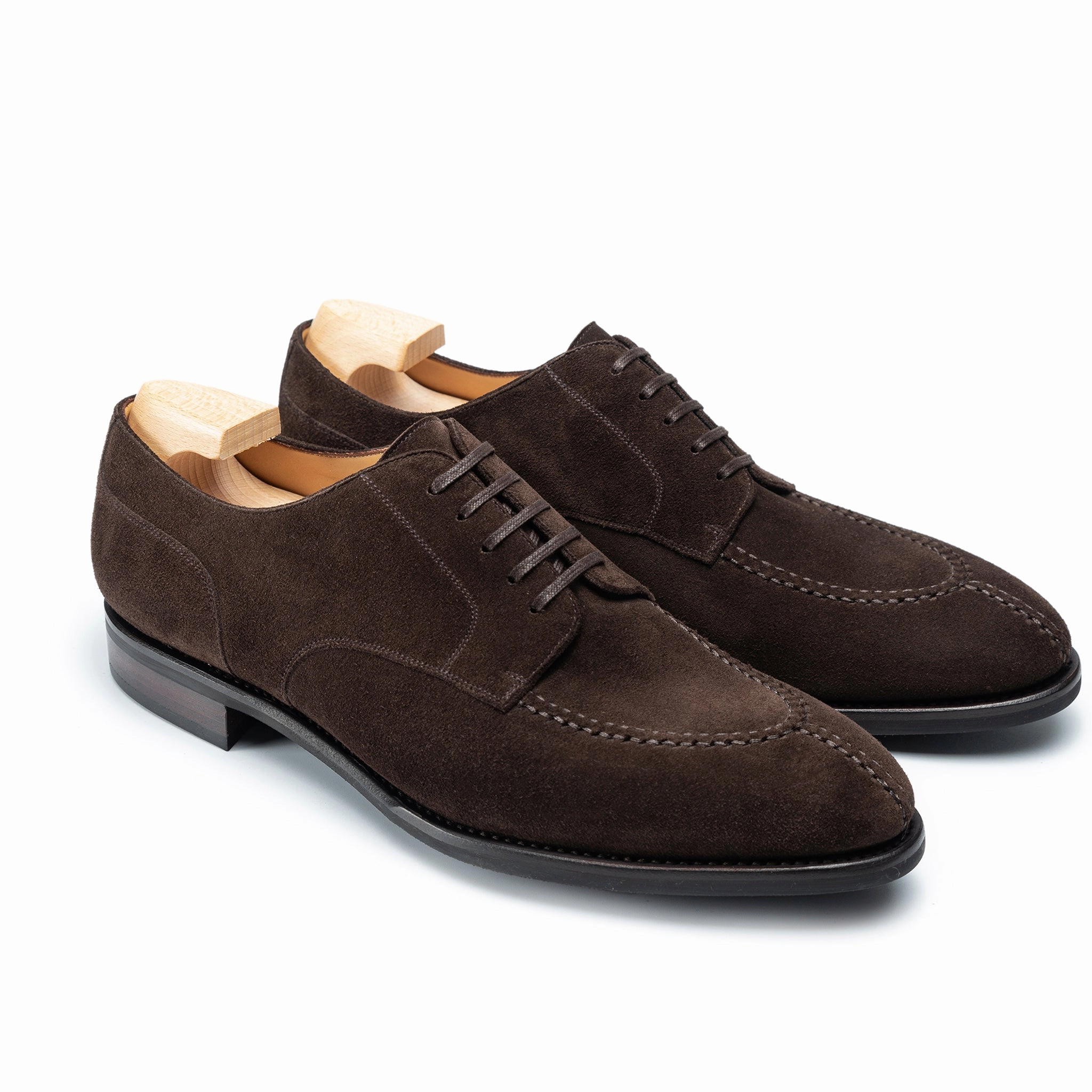 136 ARTISTA Jeans And Derby Shoes