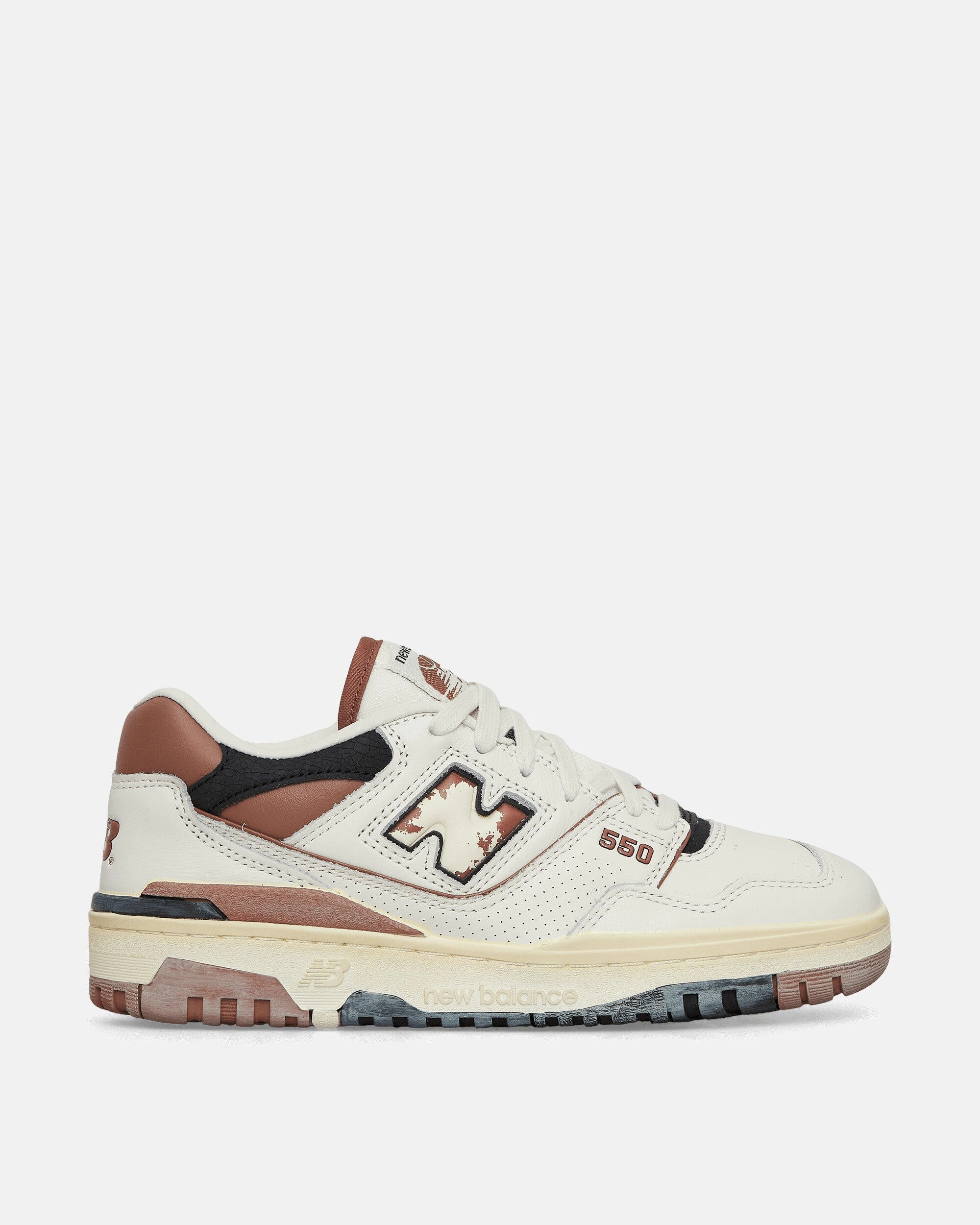 First Basketball Shoes 550 Sneakers Off White / Brown