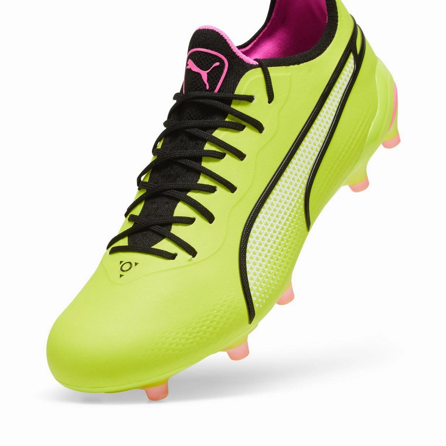 PUMA KING ULTIMATE FG/AG Elite Ag Soccer Cleats