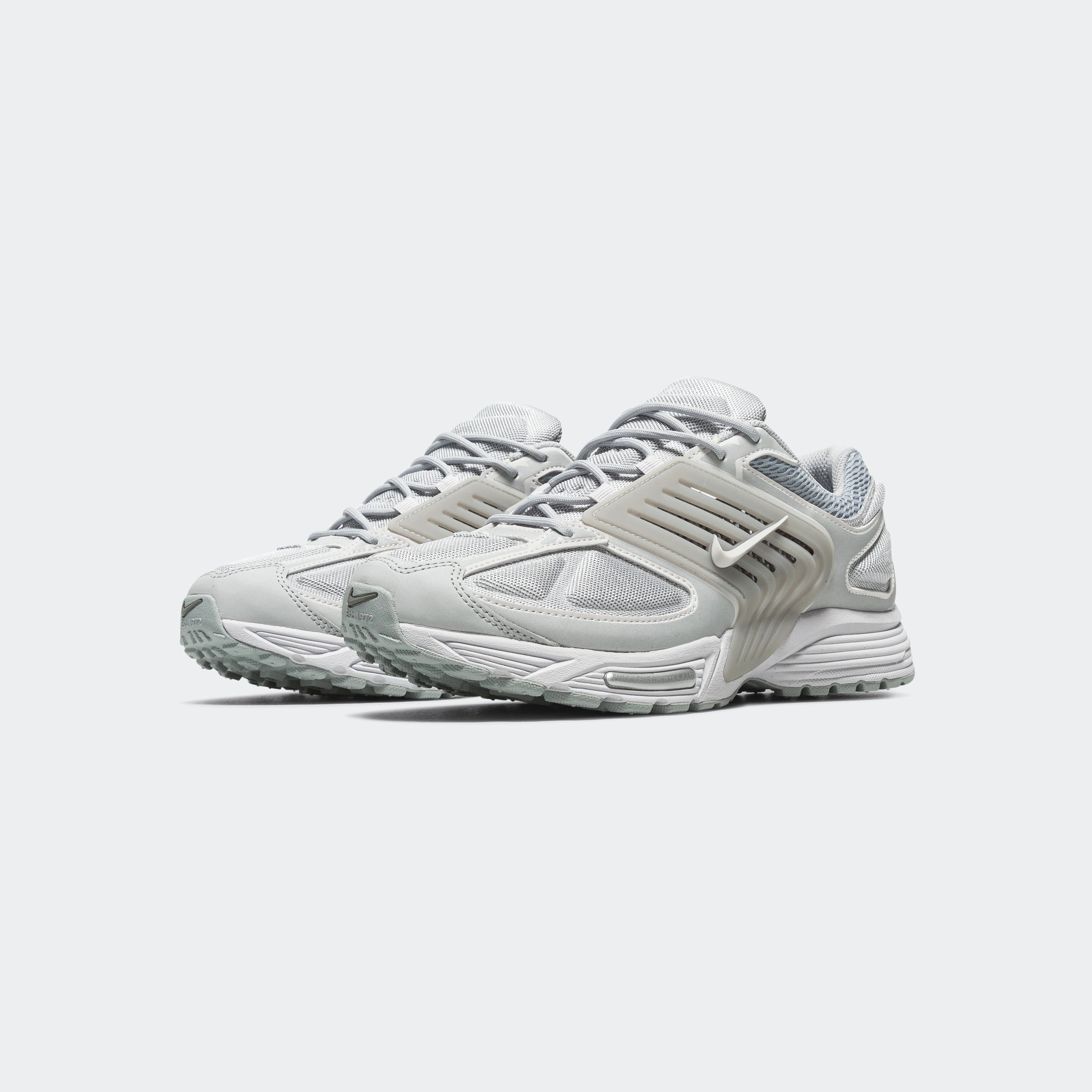 Air Pegasus Wave - FLT Silver/Vast Grey-Metallic Silver Waterproof Training Shoes