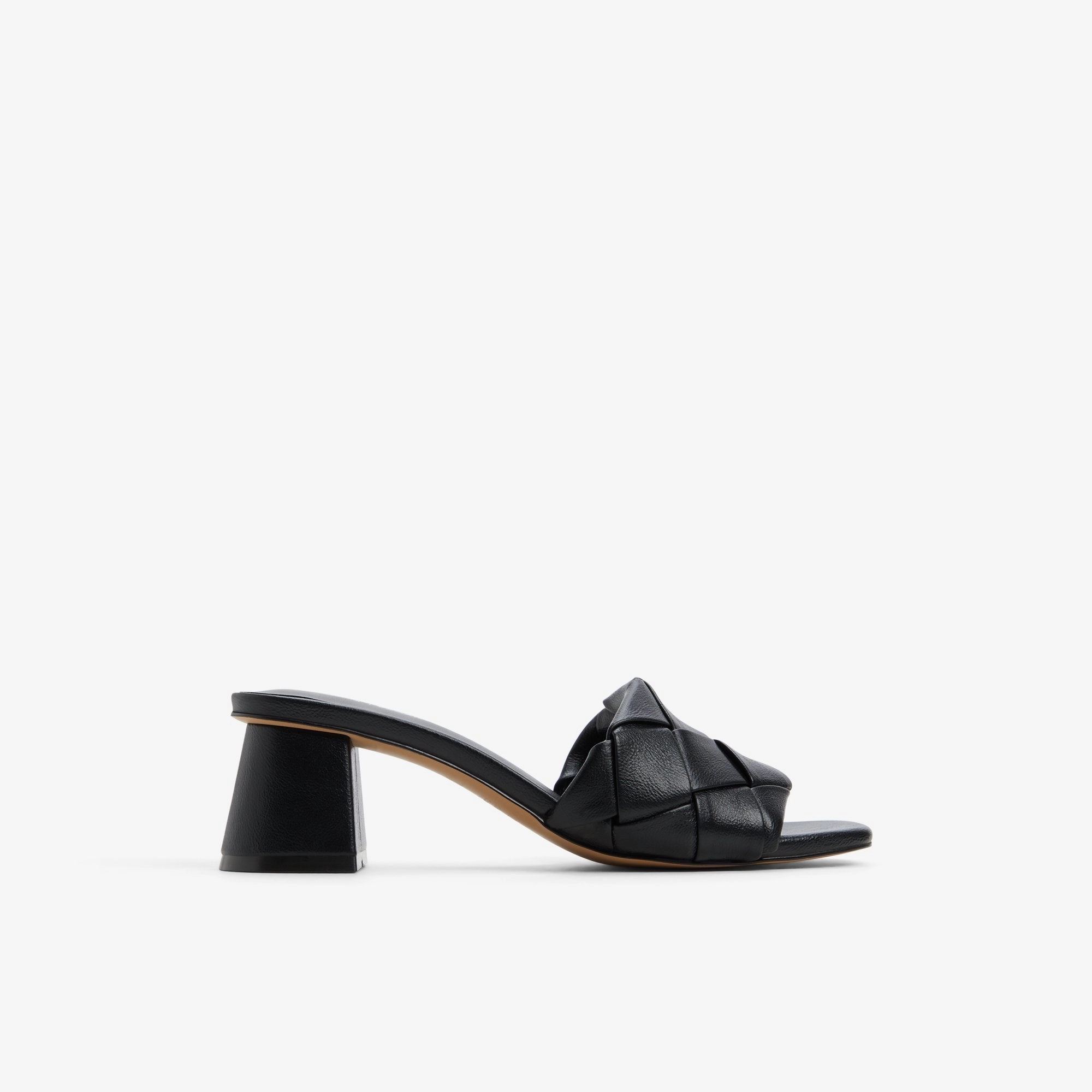 Mono Leather Mary Jane Shoes Dreaamy