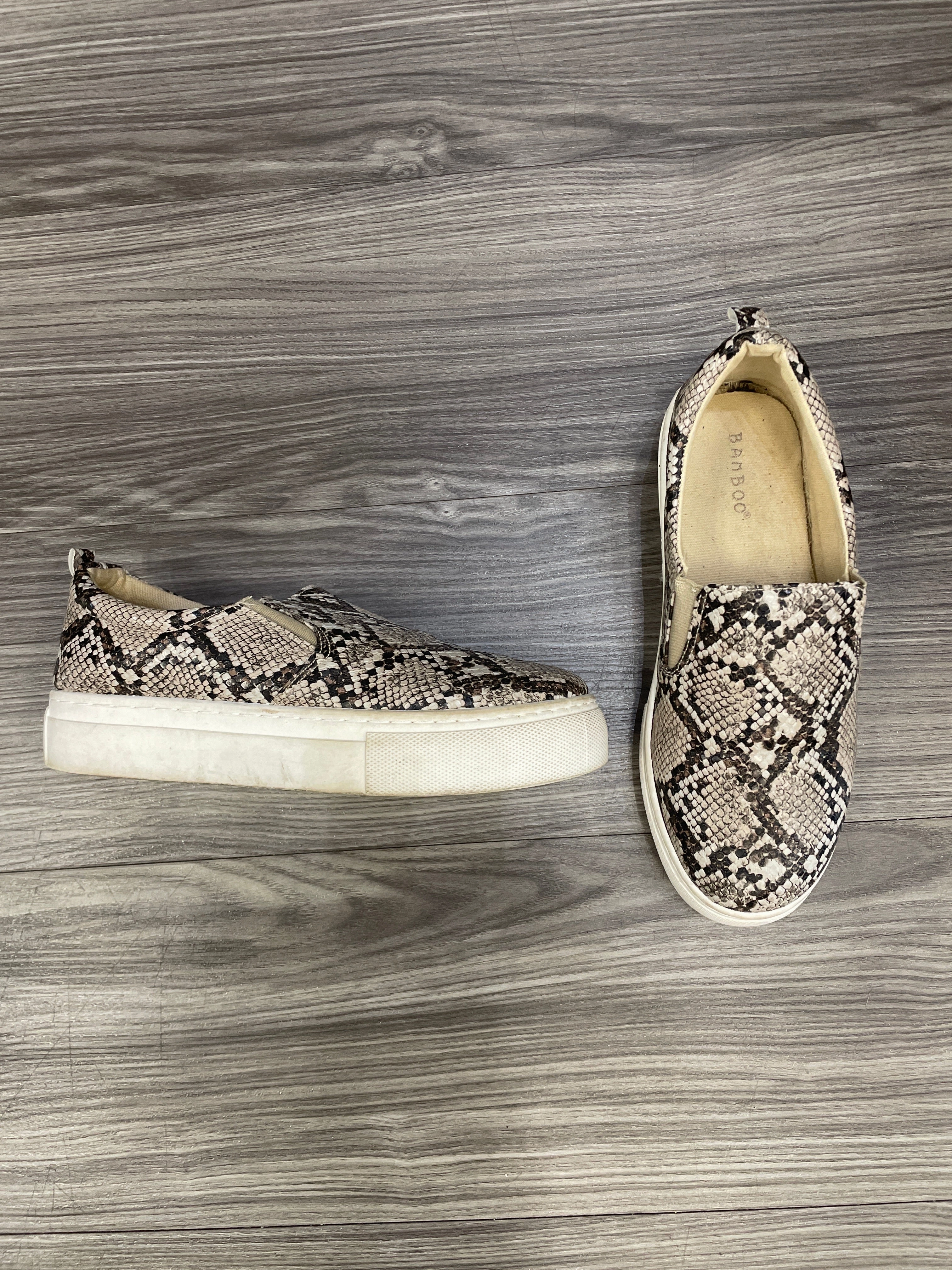 Animal Print Shoes Sneakers Platform Bamboo, Size 7.5 Flat Mary Jane Shoes Size 8