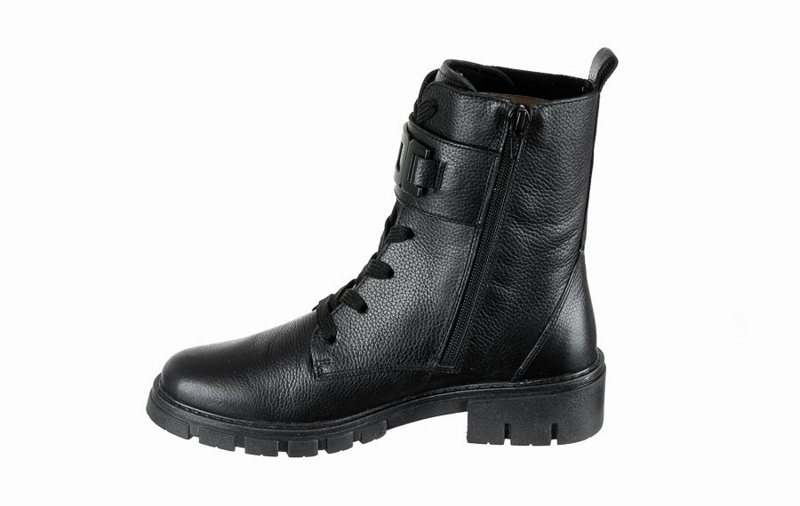 Ara Kali Dr Martin Brogues