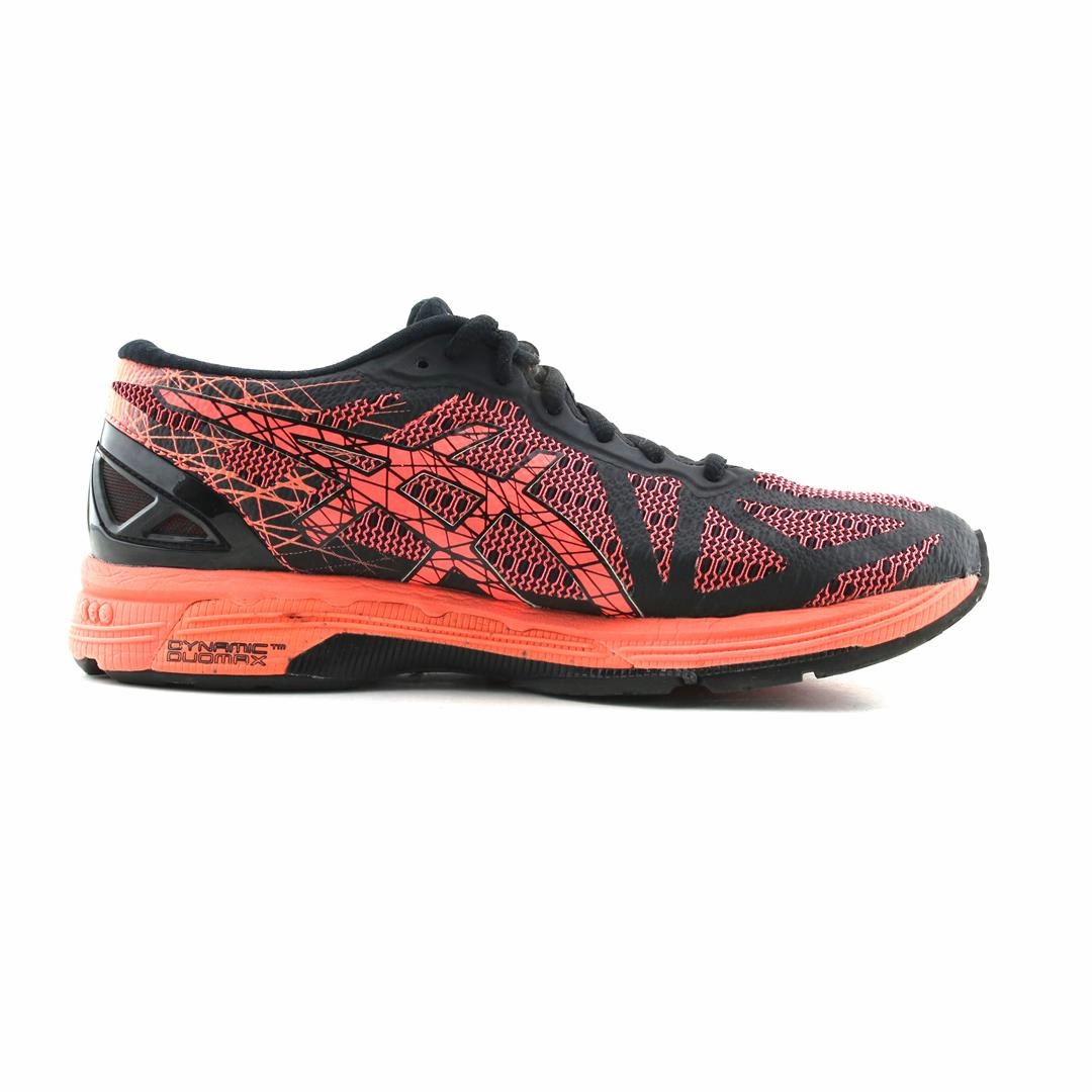 ASICS GEL-DS TRAINER 21 Saucony Vs Asics Running