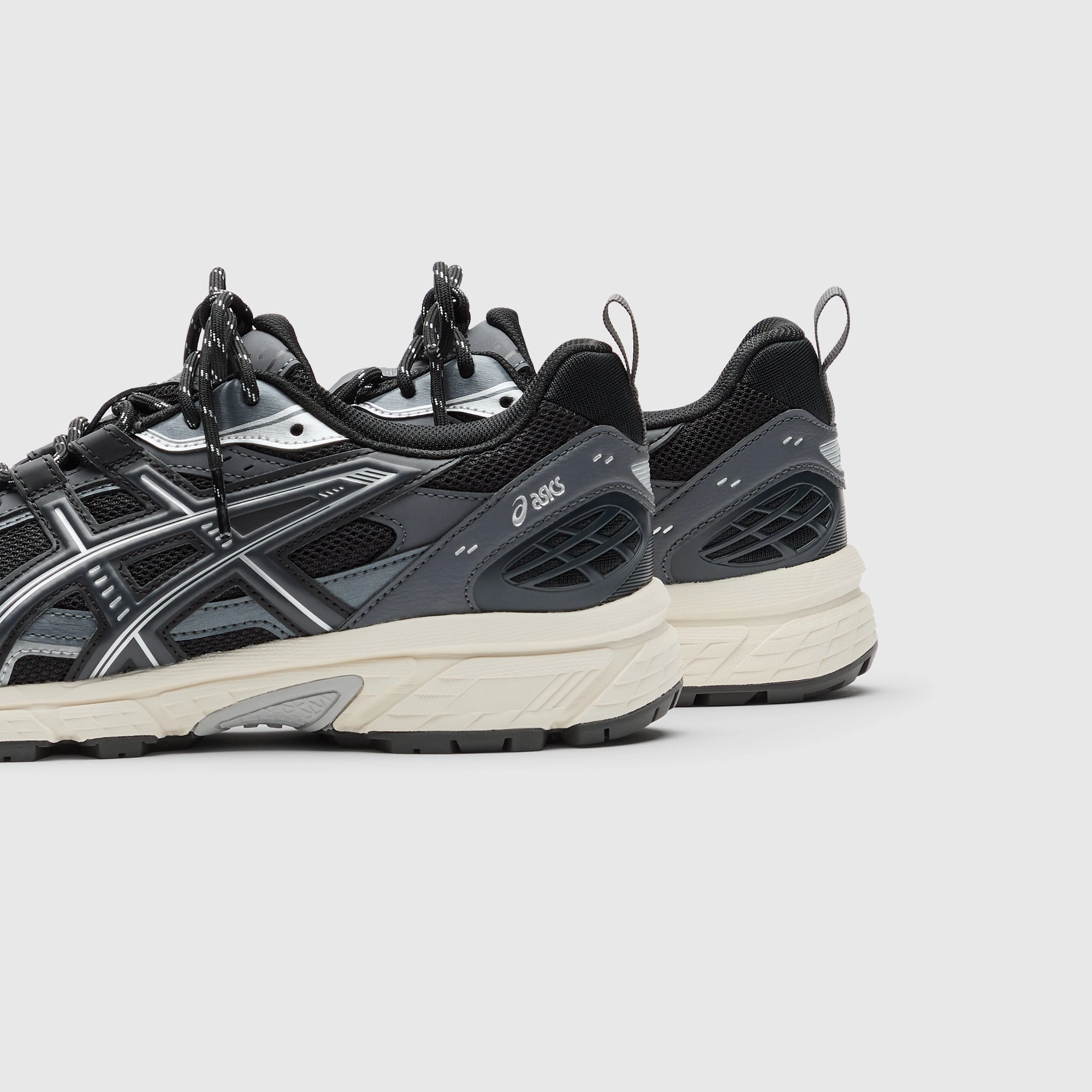 ASICS Gel-Nunobiki - Black / Obsidian Grey Asics Arch Support Running Shoes