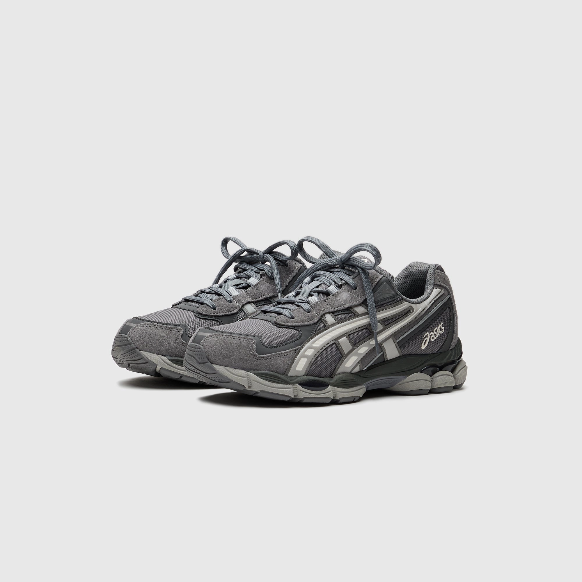 Asics Shoes Nimbus 26 ASICS GEL-NYC 2055  - Carbon / Cement Grey