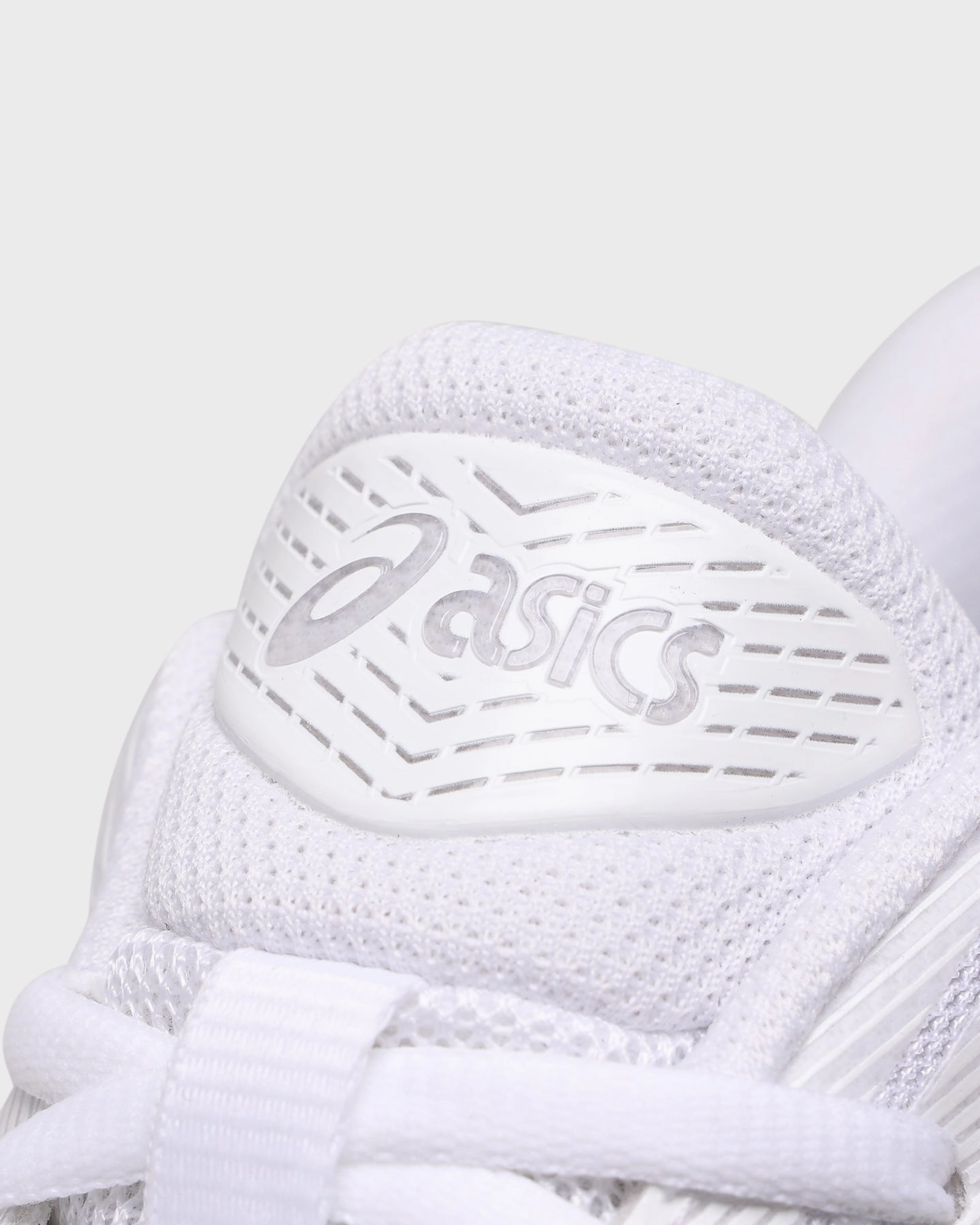 ASICS GEL-QUANTUM 360 VII White/White Turf Shoes Asics