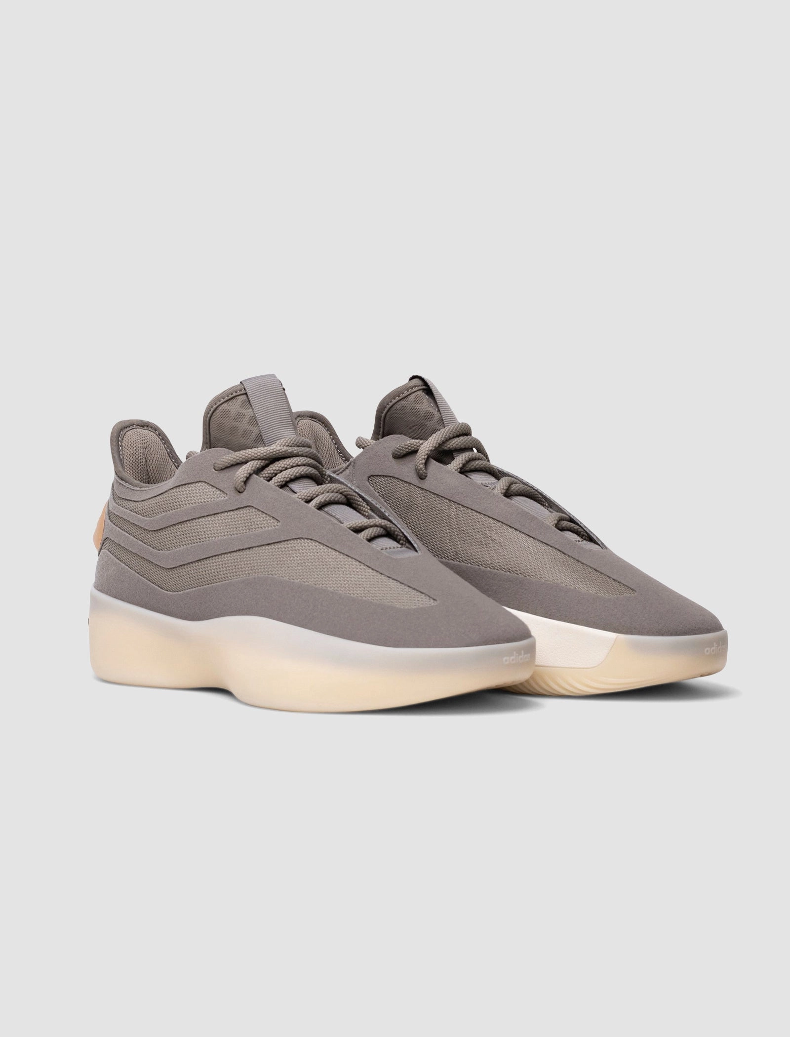ATHLETICS II BASKETBALL LOW "PURE BEIGE" Court Grip Basketball Shoes