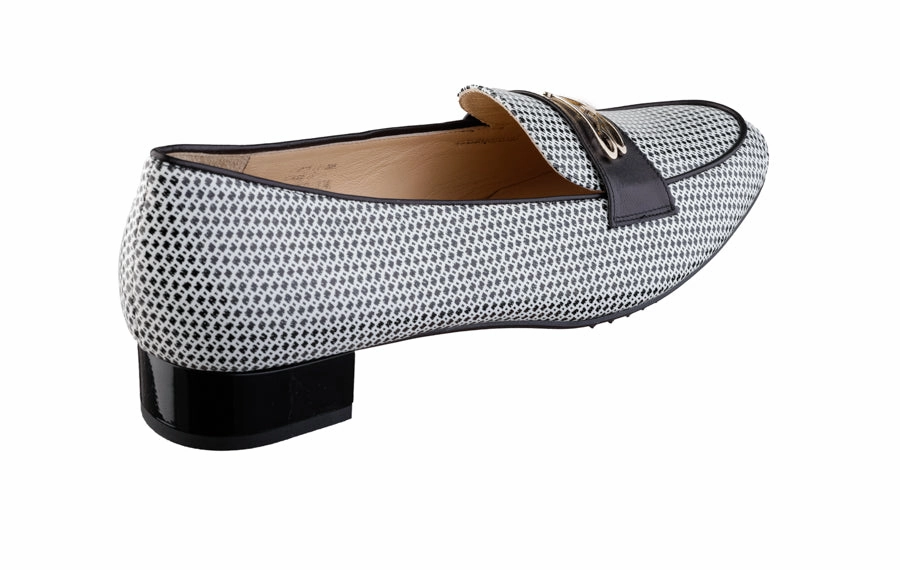 Br Geometry Velvet Loafers Tuxedo