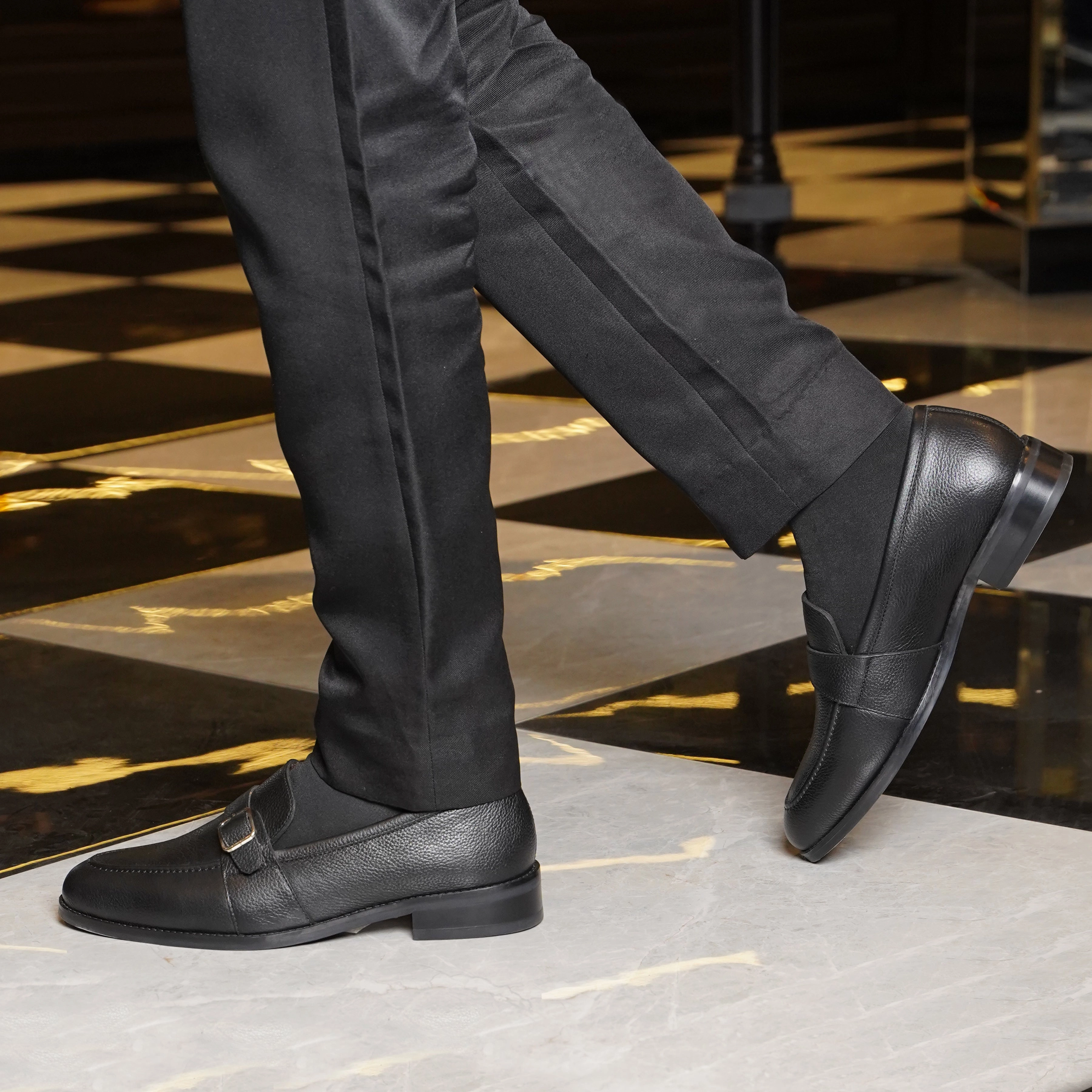 Penny Loafers With Tassels Brasilia - Men's Black Pebble Grain Leather Loafer