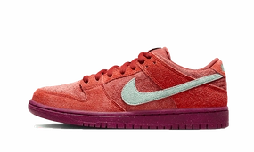 Nike SB Dunk Low Mystic Red Nike Flyknit Lunar Shoes