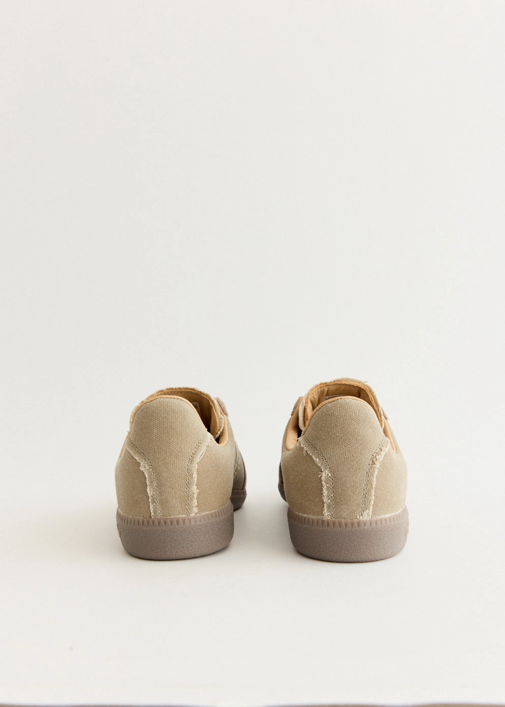 Top Rated Training Shoes BW Army 'Silver Pebble' Sneakers