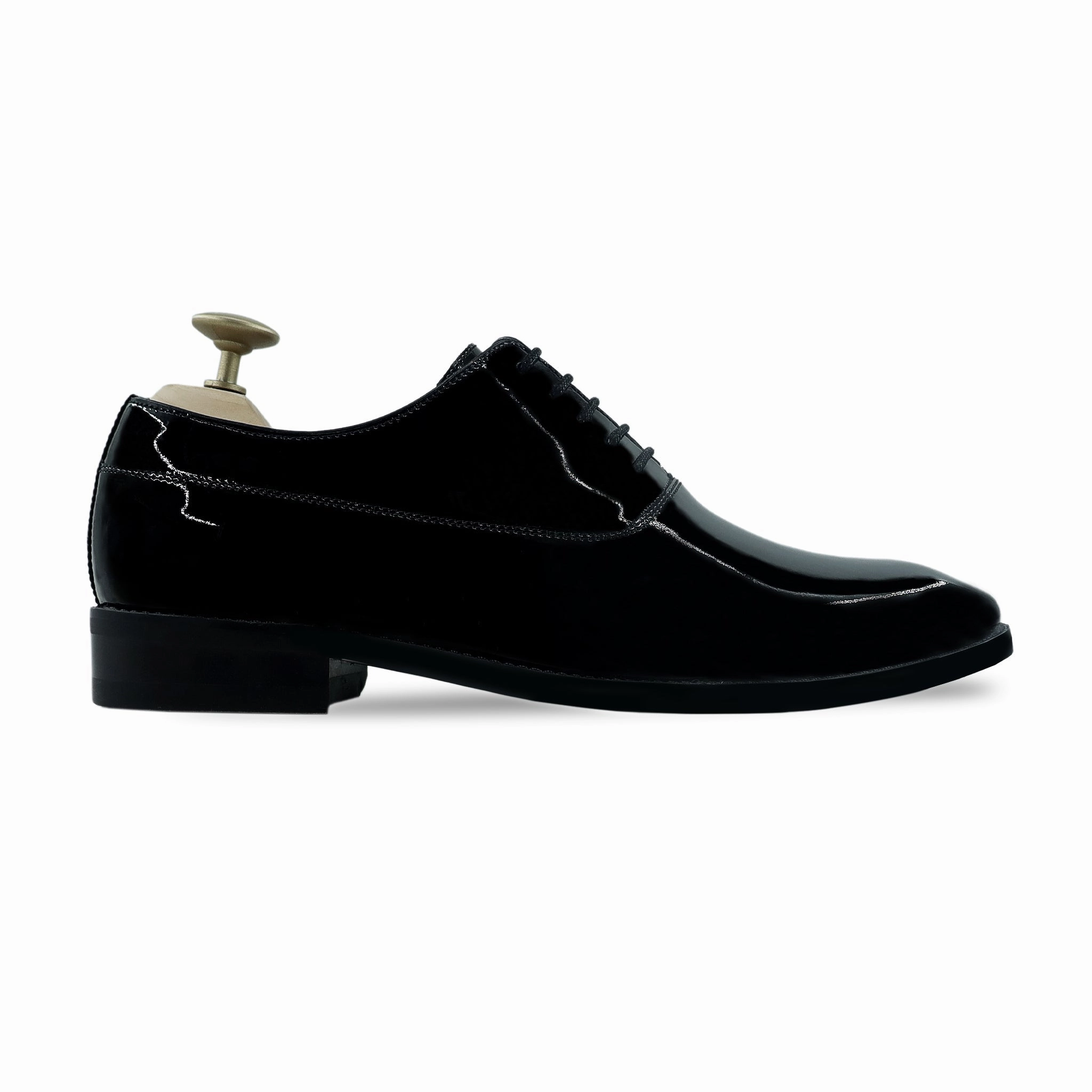 Stitchlite Wingtip Oxfords Carisa - Men's Black Patent Leather Oxford Shoe