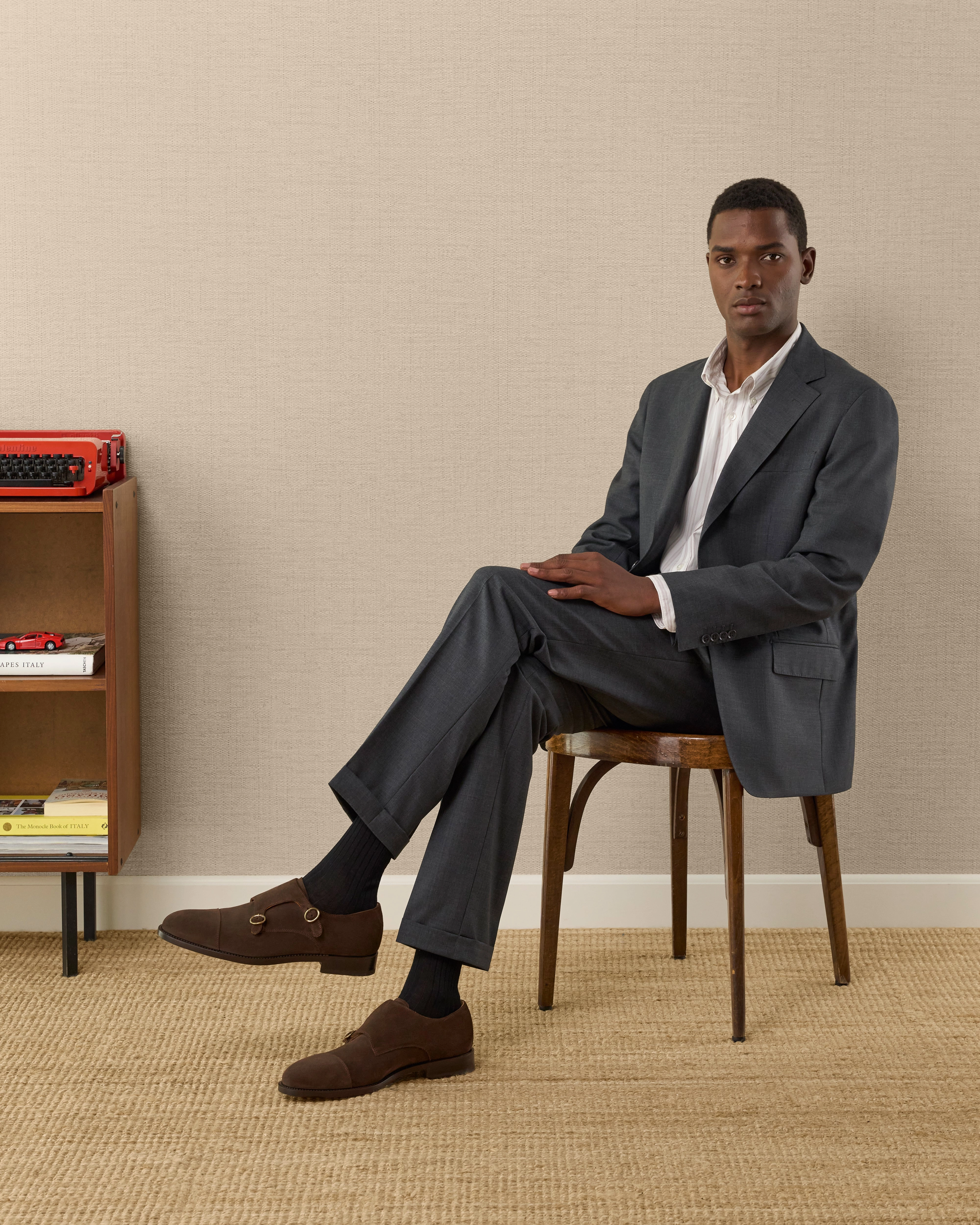 Suede Chelsea Boots With Brogue Details Castagnatt