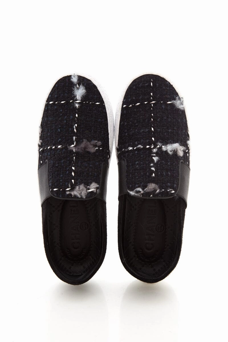 Slip Ons Platform Chanel 2016 Fall/Winter Black Slip On Sneakers SZ 35