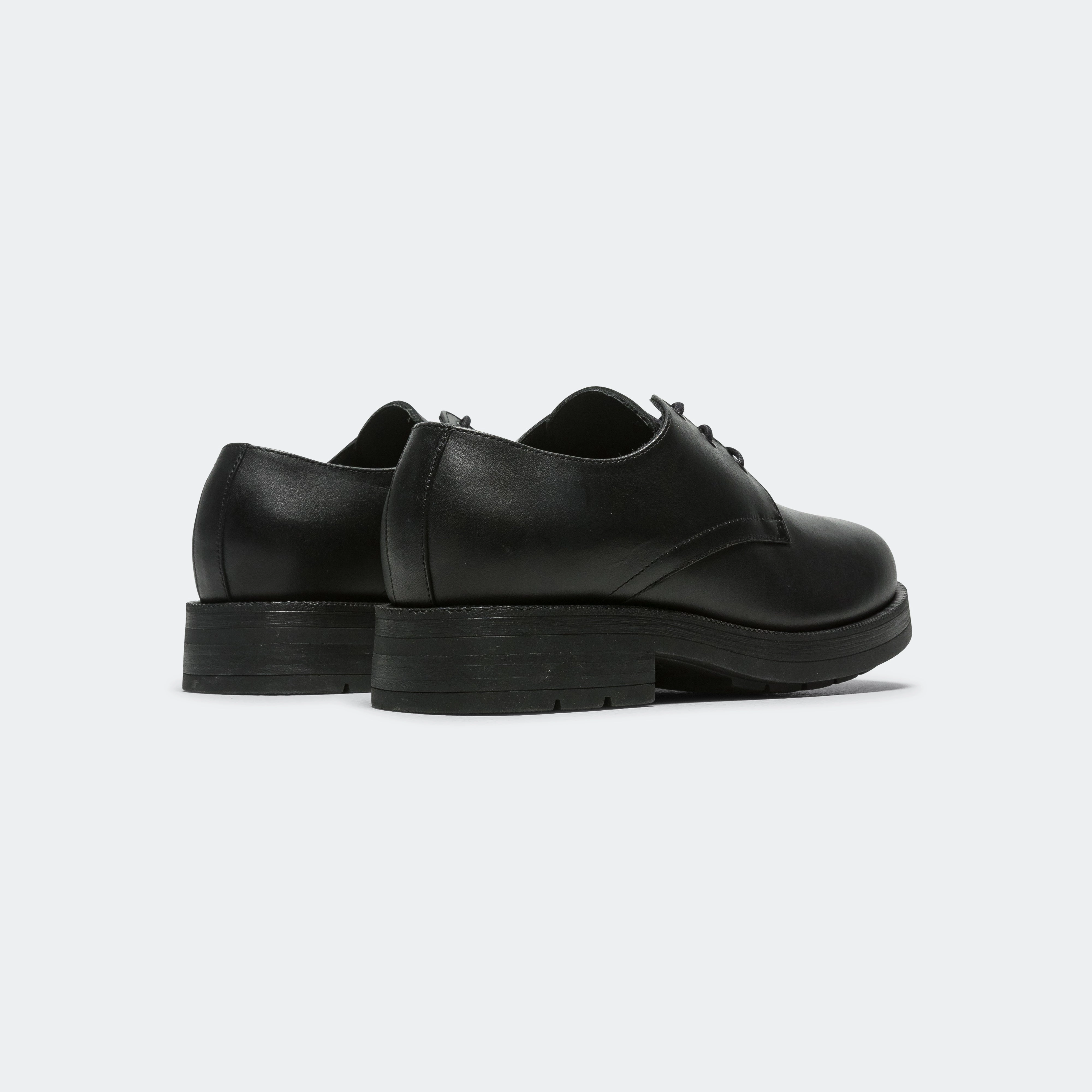 Chemin - Noir Flat Pointed Lace Up Shoes