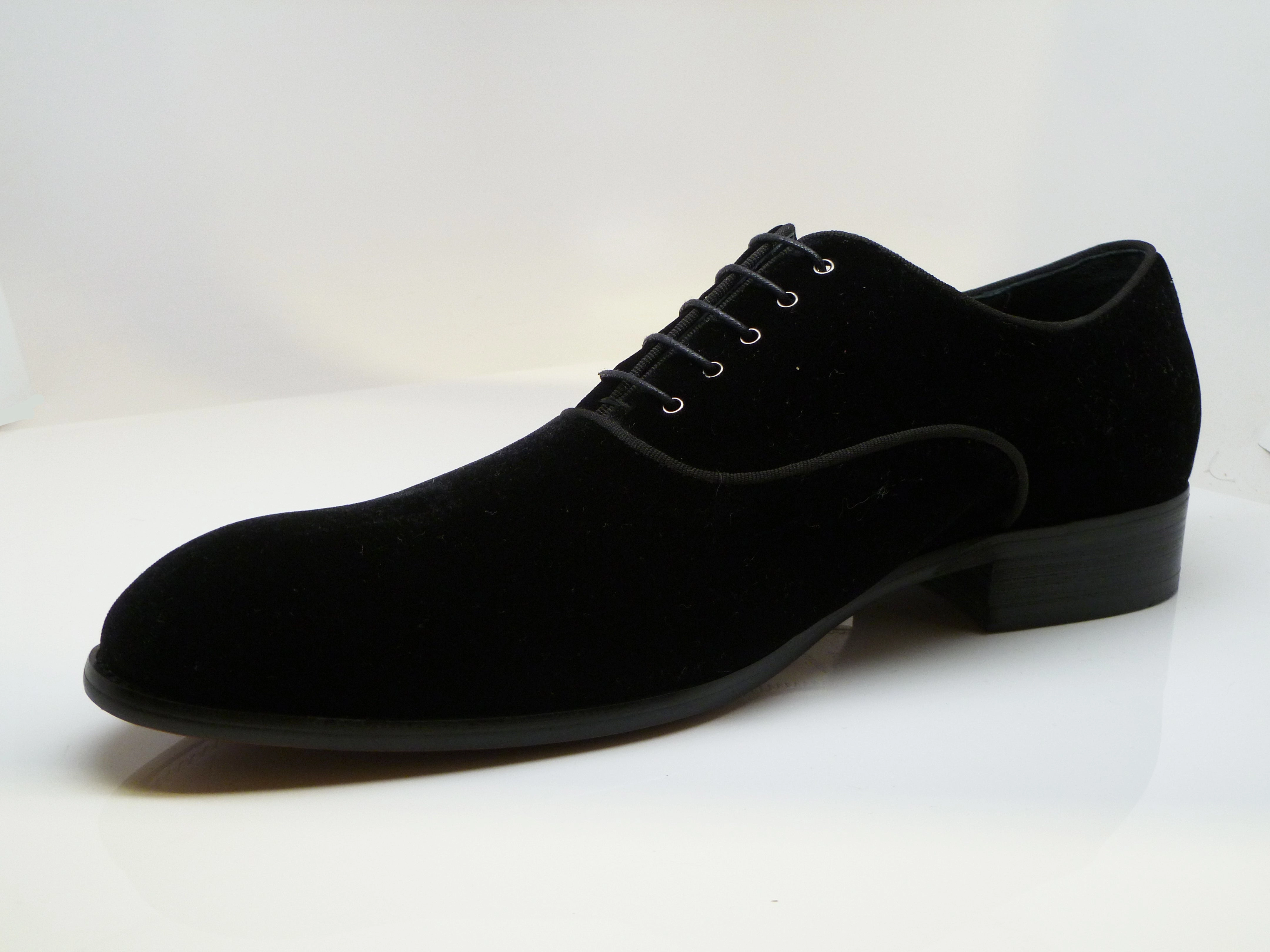 Velvet Lace-Up Oxford Black Hubbard's Off Main Oxford Al