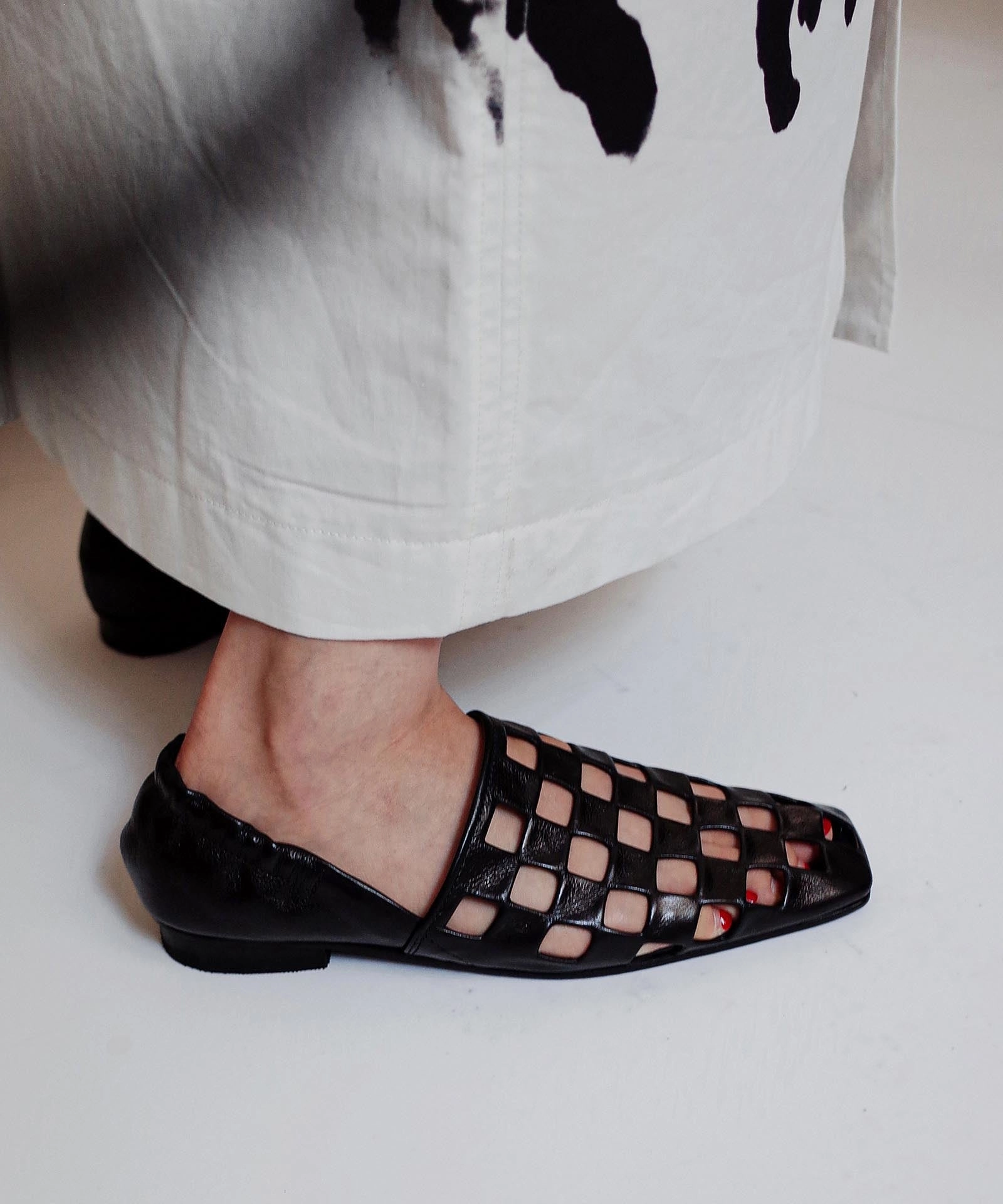 Shoes Leather Loafer Cowhide Out Splicing Fashion Black Hollow Thick Loafers