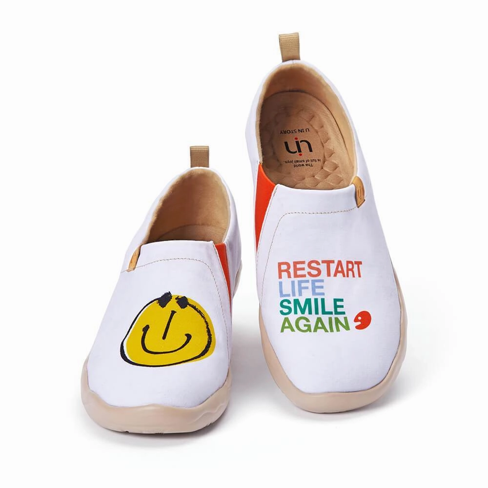 Smiley Canvas Breathable Mesh Casual Shoes