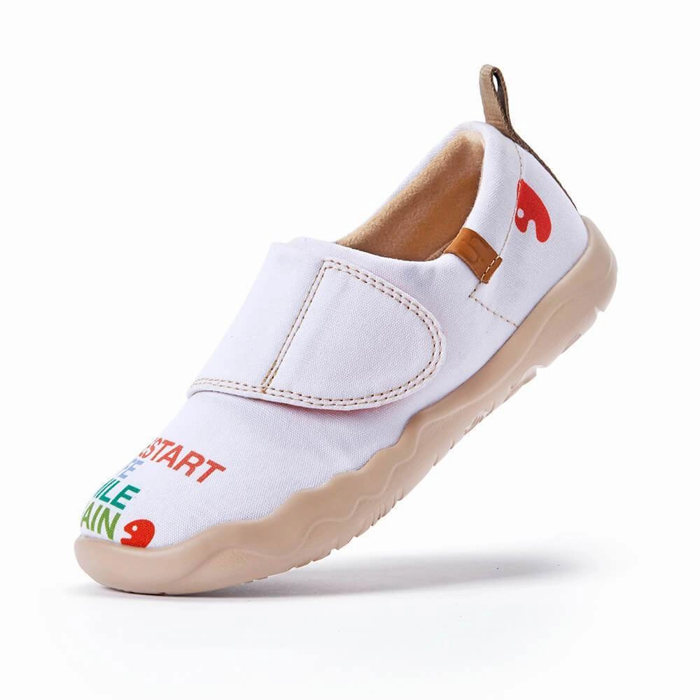 Smiley Canvas Wally Patriotic Casual Shoes