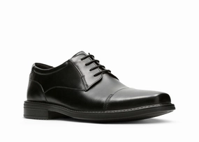 CLARKS Bostonian Wenham Cap Cut Shoes