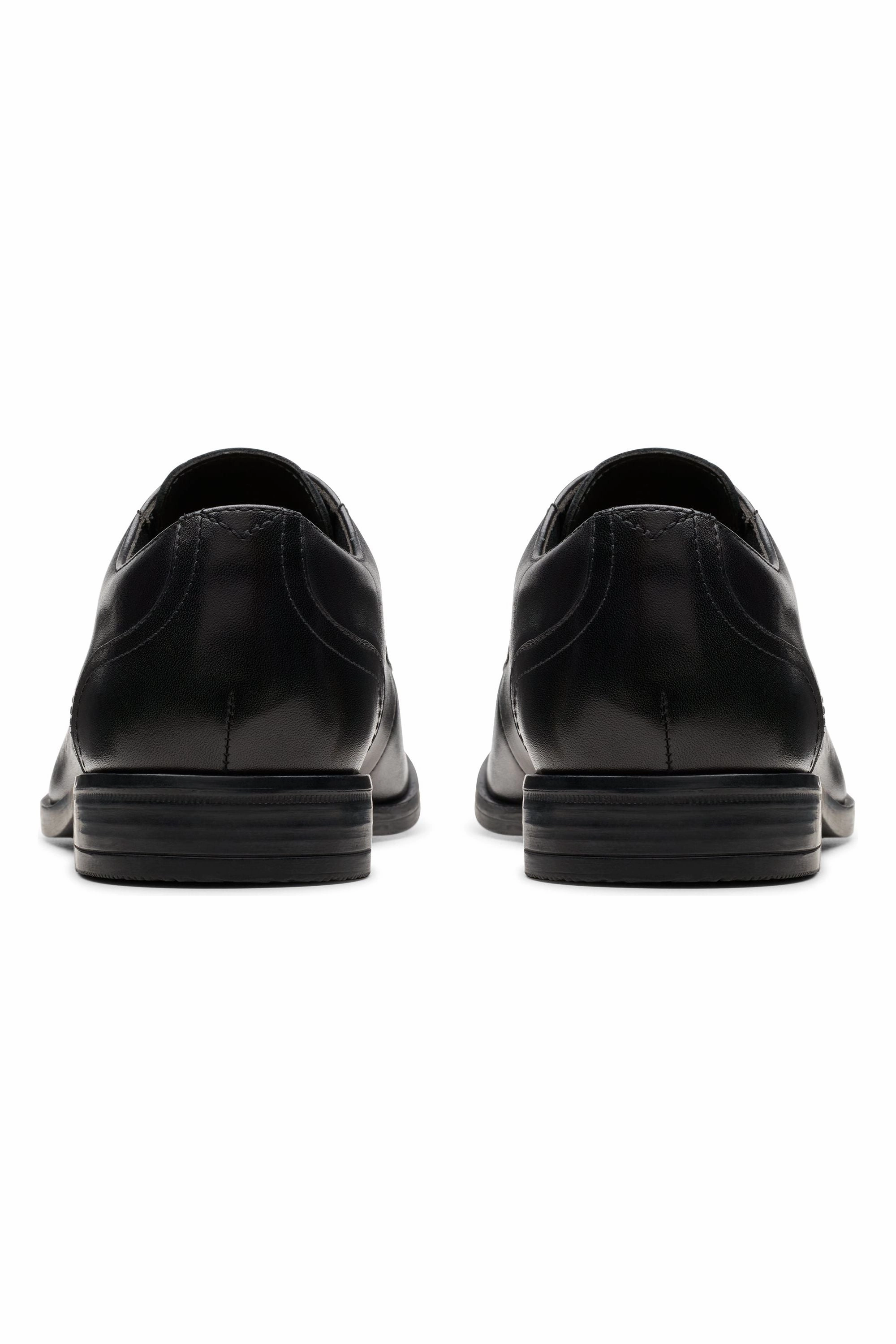 Clarks Brandon Lace in Black Leather Plain Derby Shoe