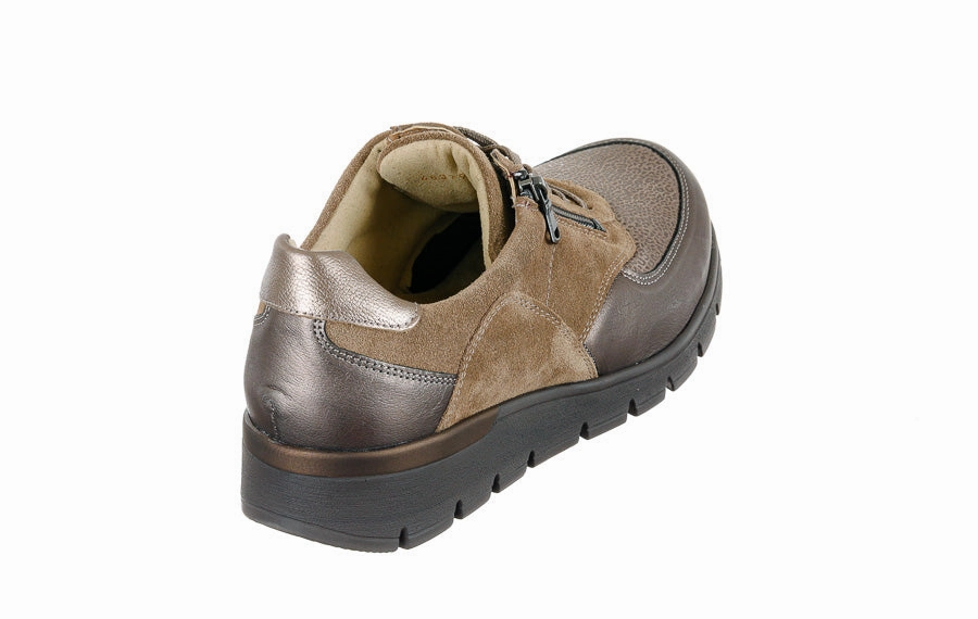 Derby Vs Brogues Wal Jill