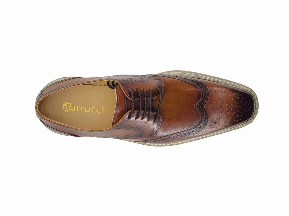 Wing-tip Blucher style Oxford with ligtweight sole Motion Oxfords