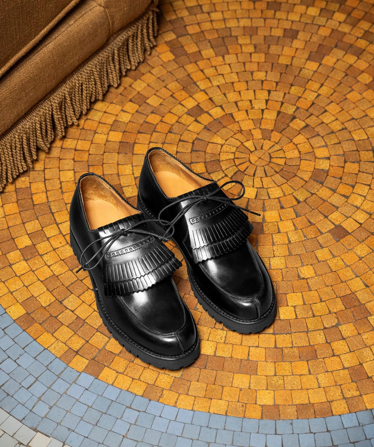 Derbies LEONIE Noir Chunky Lace Up Canvas Shoes