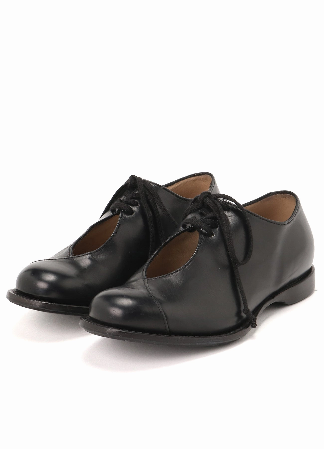 WAXED CALF CUT-OUT DERBY SHOES Waterproof Derby Shoes
