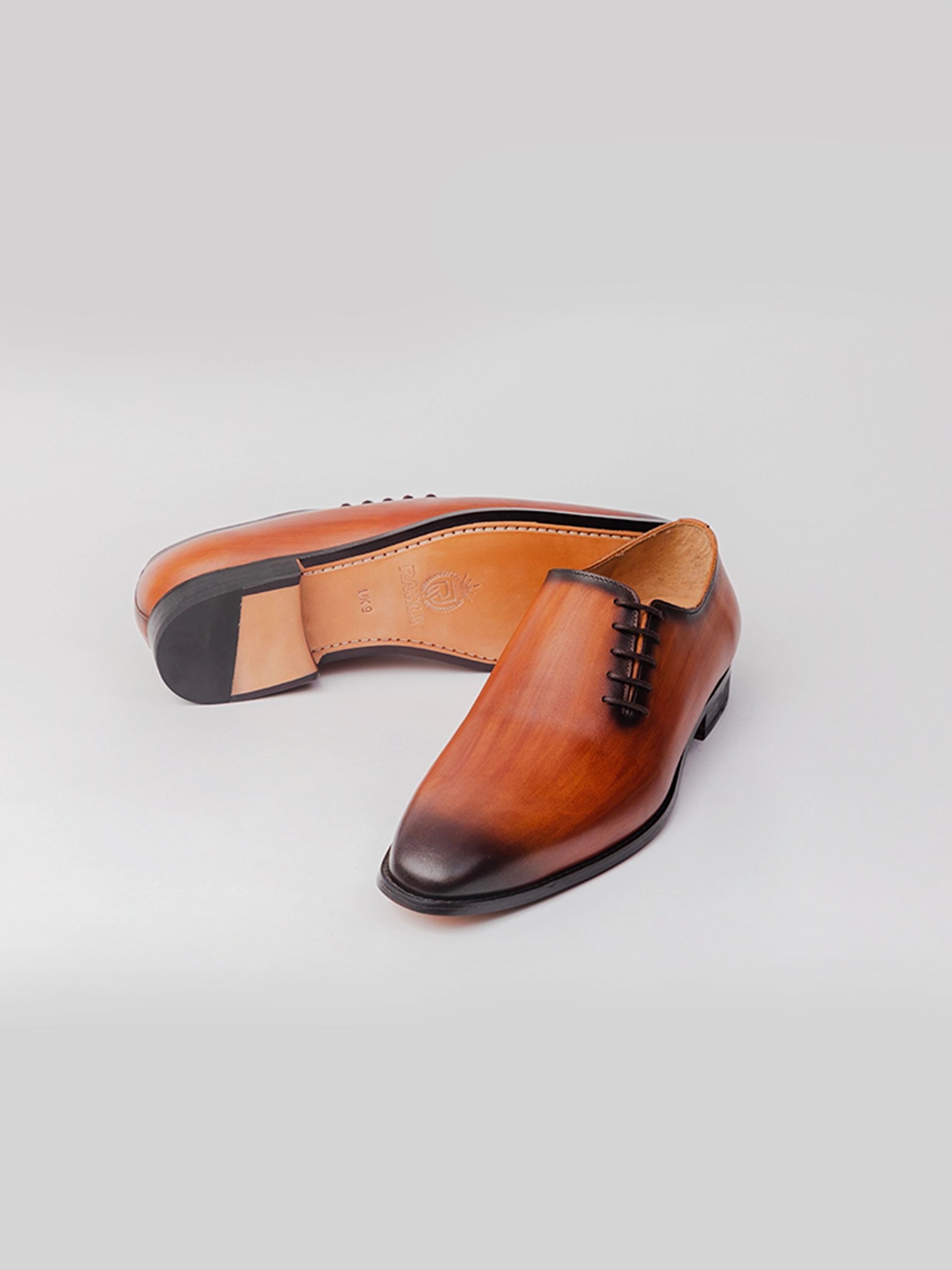 Henry Oxford - Cognac Patina Oxblood Oxfords