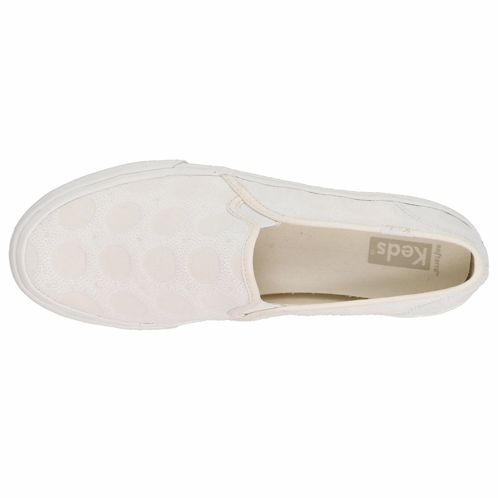 Double Decker Circle Crochet Slip On Sneakers Quilted Slip On Shoes