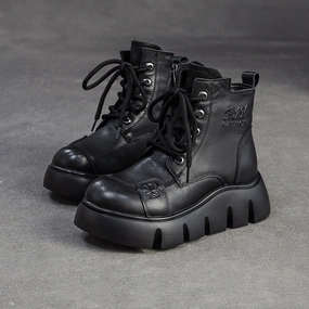 Snow Mountain Climbing Boots Women's Retro Plain leather Platform Furred Snow Boots