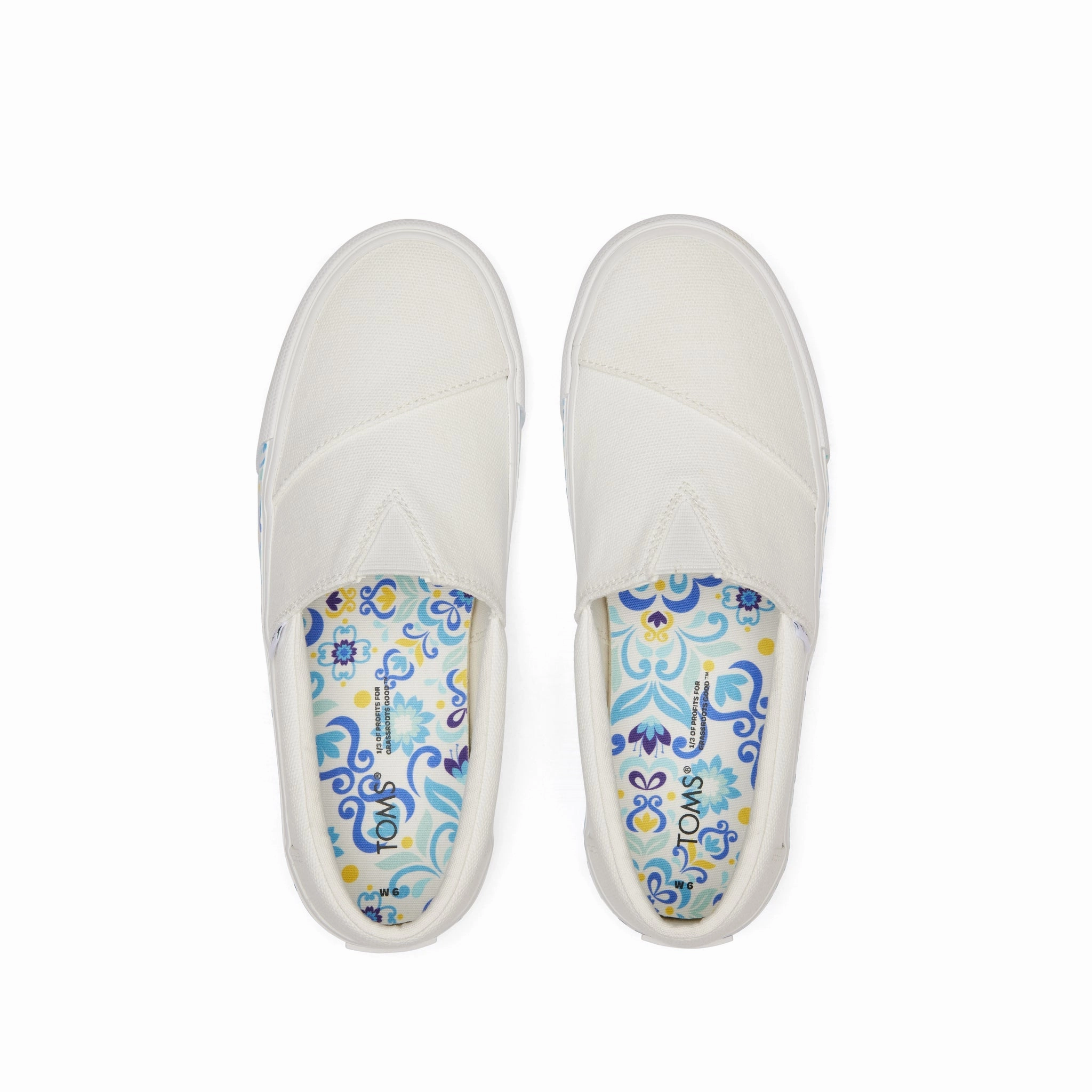 Business Casual Hospital Shoes Fenix White Washed Canvas Sneaker