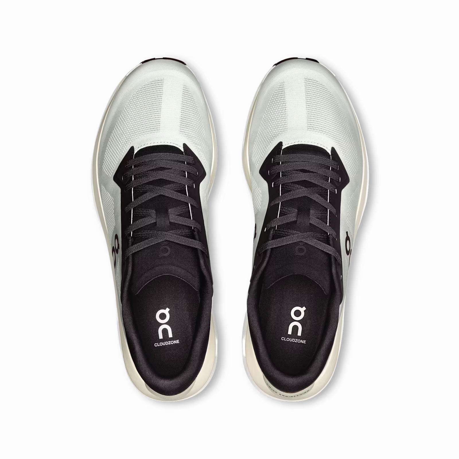 Long Distance Running Shoe On Running Cloudzone Ice Black