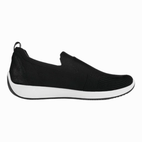 Converse Chuck Taylor Slip On Leena 3