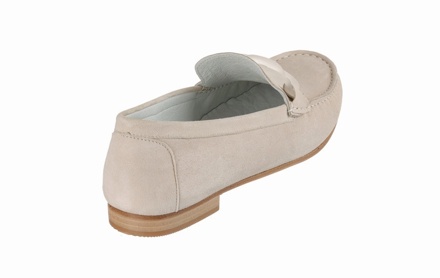 Born Marly Loafers Vm Egg White