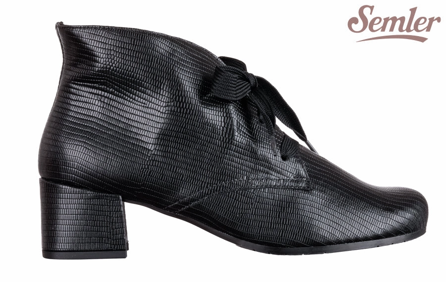 Semi Brogue Vs Full Brogue Sem Crimson Black