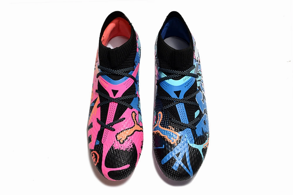 Lite Soccer Cleats FUTURE 7 ULTIMATE FG