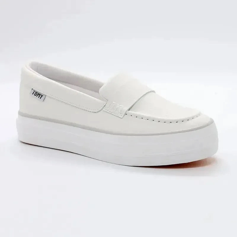 Tomy Arrow Slip On Sneaker - White 