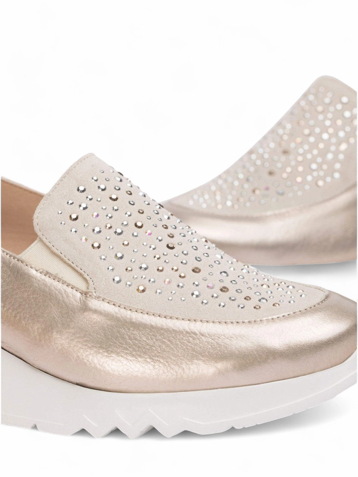 Heartfly Rhinestone Slip-on Sneakers Work Shoes Slip On