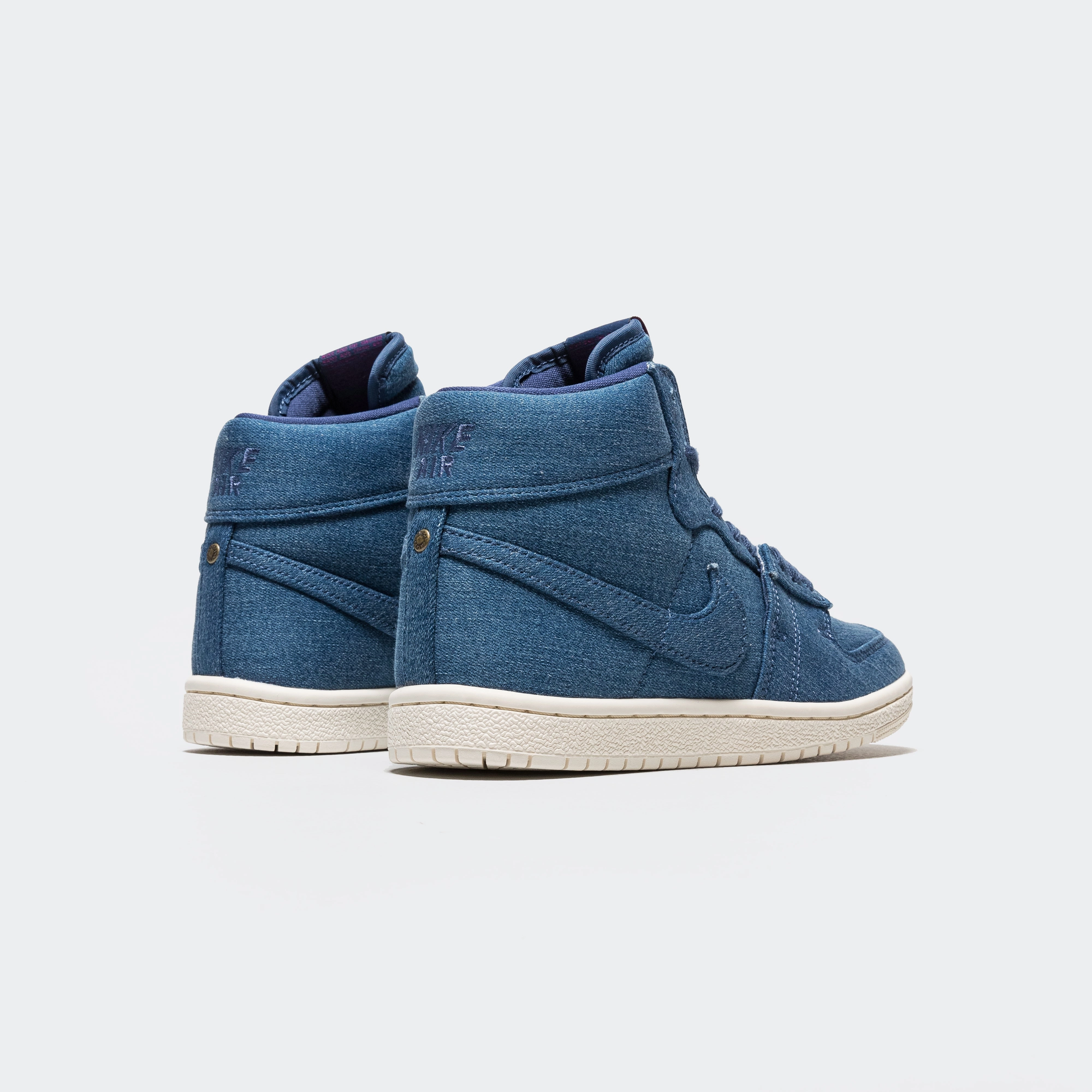 Womens Air Ship PE SP - Mystic Navy/Bold Berry-Sail Ts Pro Model Basketball Shoes