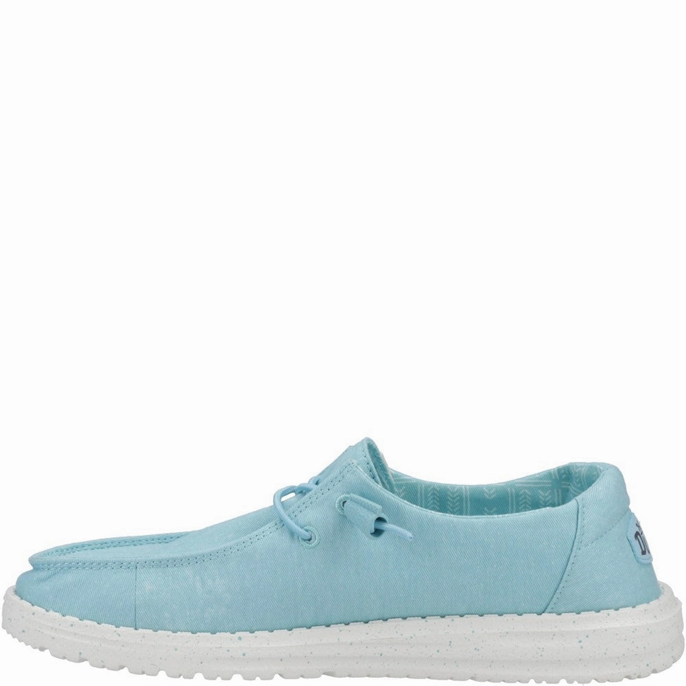 Casual Shoes With White Sole HEYDUDE Wendy Canvas Shoe