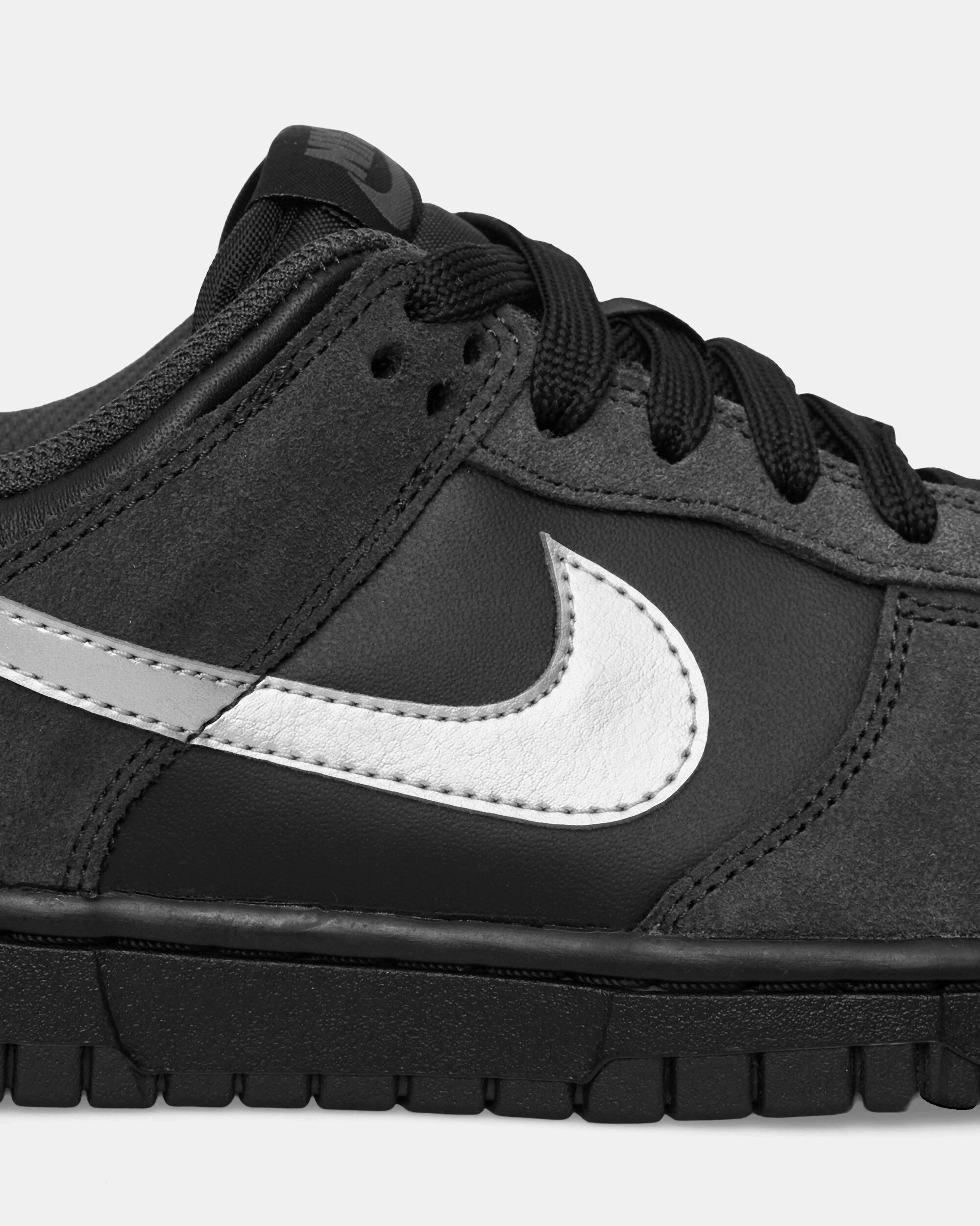 Team Sales Basketball Shoes Women's Dunk Low Sneakers Black / Metallic Silver