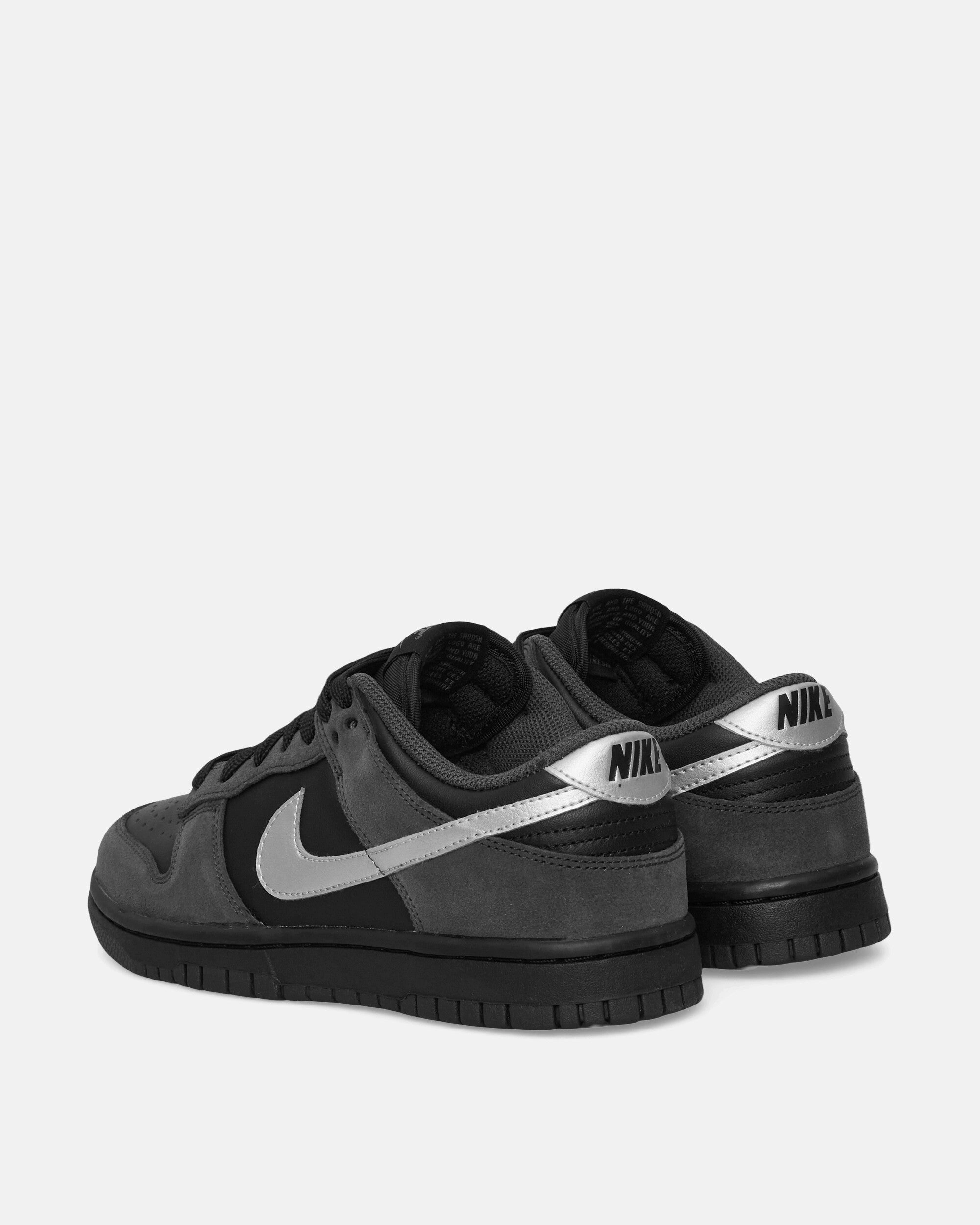 Women's Dunk Low Sneakers Black / Metallic Silver Basketball Shoes Dropping 2023