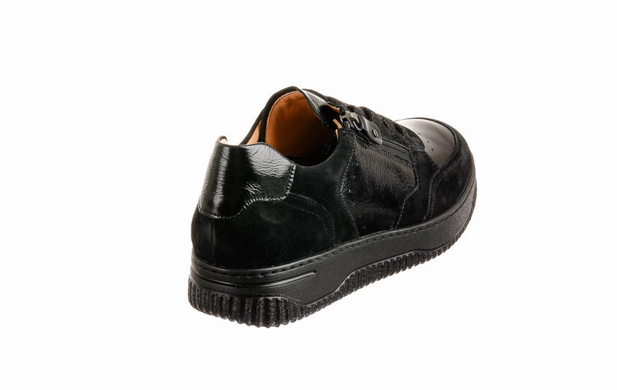 Har Laquer Brogues Definition