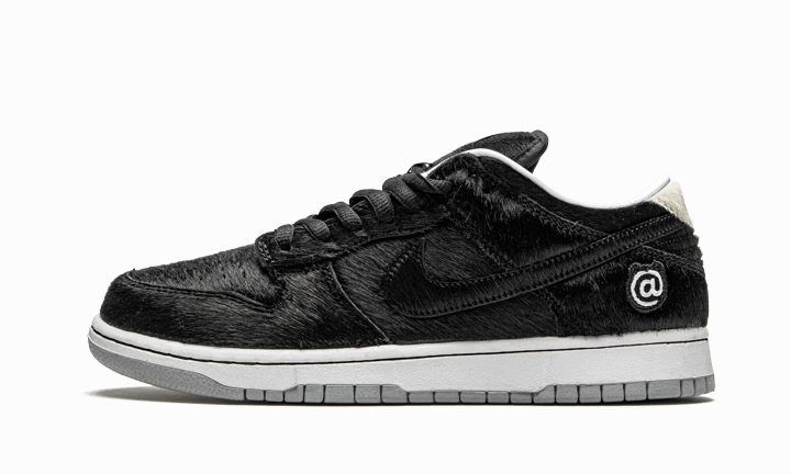 Nike SB Dunk Low BE@RBRICK Medicom Toy Nike Pump Shoes