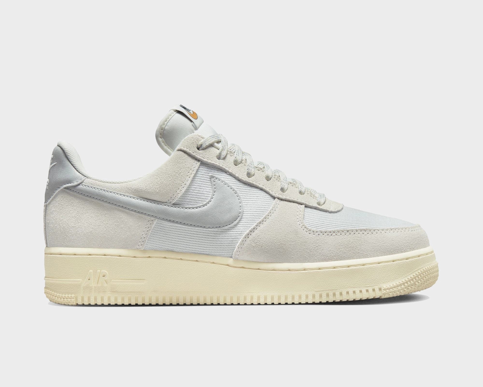 Air Force 1 '07 LV8 Kids High Top Basketball Shoes