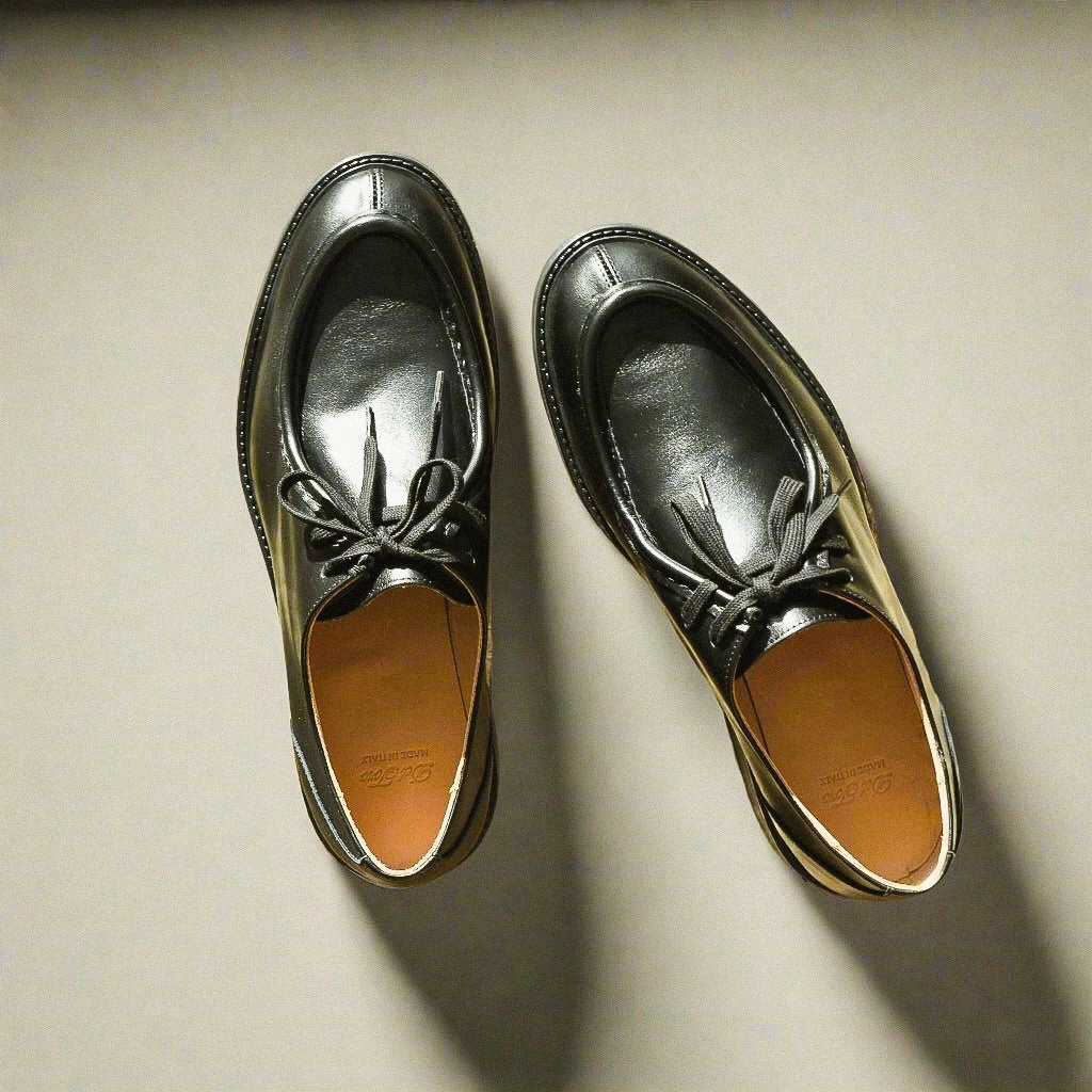 Derby Vs. Oxford Shoes Men's Black Leather Tuscan Moc Boot