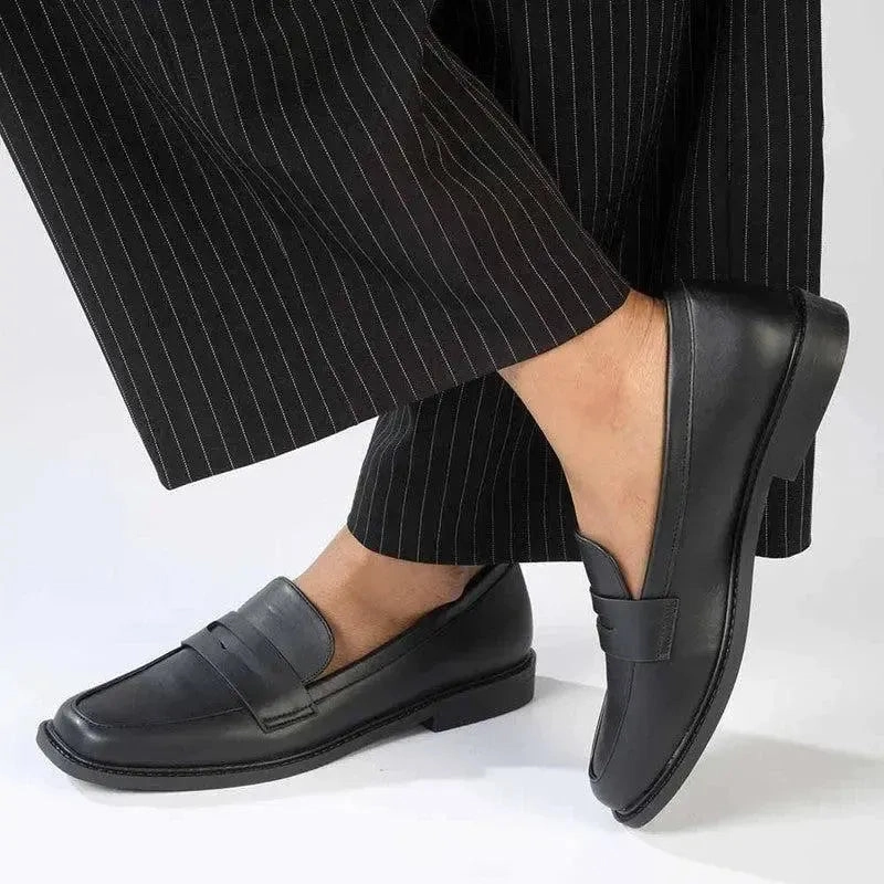 Buy Loafers Online Madison Bliss 3 Loafer With Saddle - Black